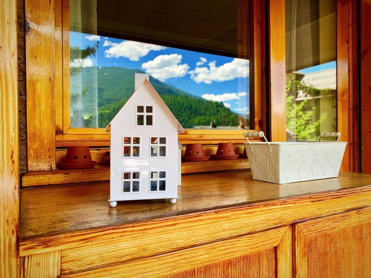 Elegante Trilocale Con Garage, Terrazzo E Vista Montagne Apartment Bardonecchia Bagian luar foto