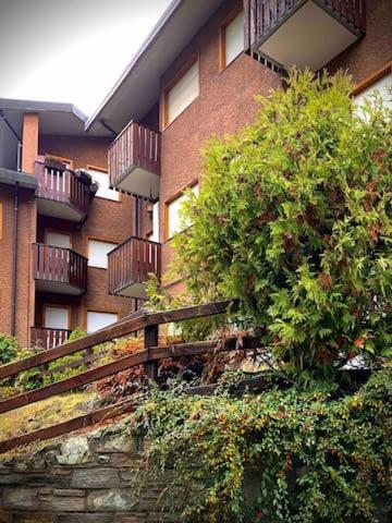 Elegante Trilocale Con Garage, Terrazzo E Vista Montagne Apartment Bardonecchia Bagian luar foto